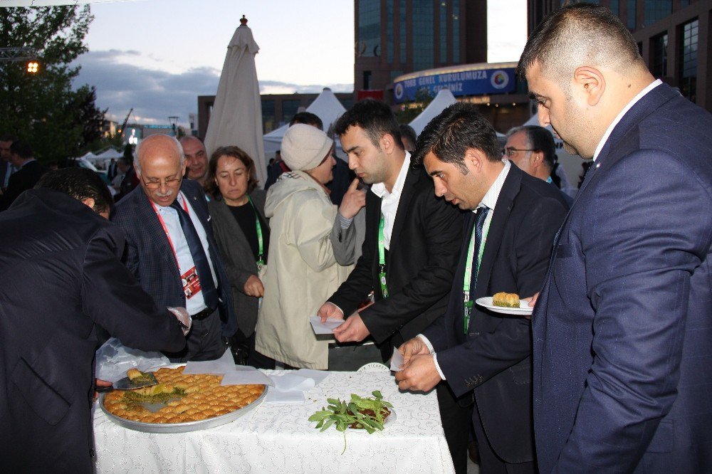 Gaziantep Yöresel Ürünleri Ankara’da Vitrine Çıktı