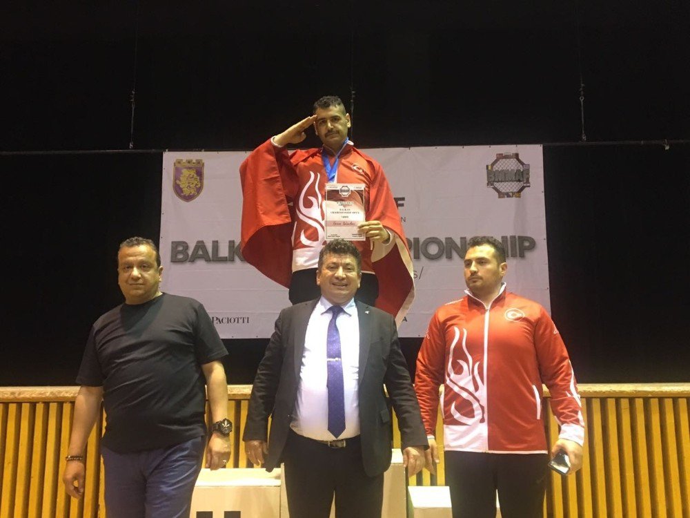 Milli Sporcu Abdulhakim Bölükbaşı Bulgaristan’dan Birinci Olarak Döndü