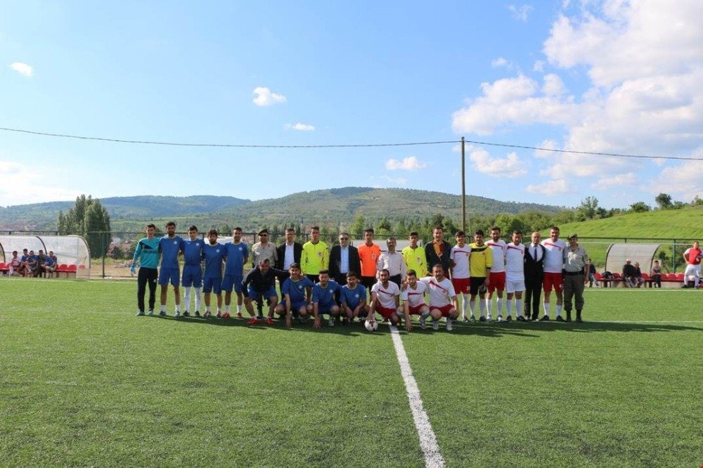 Pazarlar’da Futbol Turnuvası Sona Erdi