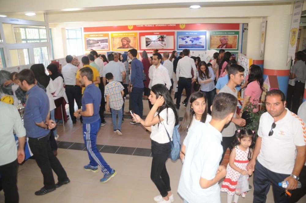 Cizre Merkez Anadolu Lisesinde Tübitak Bilim Fuarı Açıldı