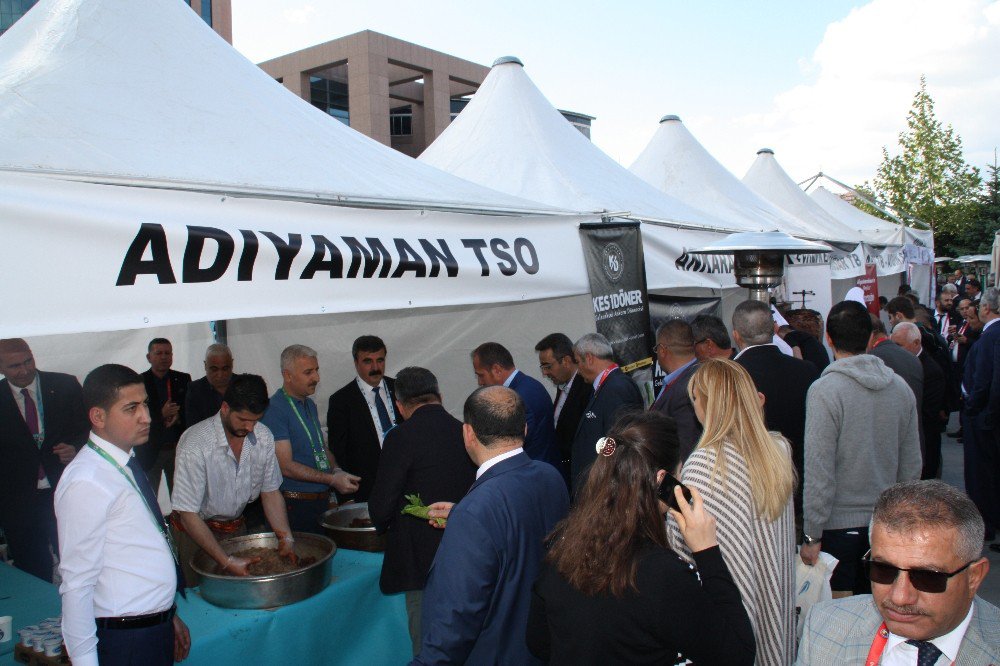 Atso Tobb’un 73. Genel Kurulunda Adıyaman Çiğ Köftesini Tanıttı