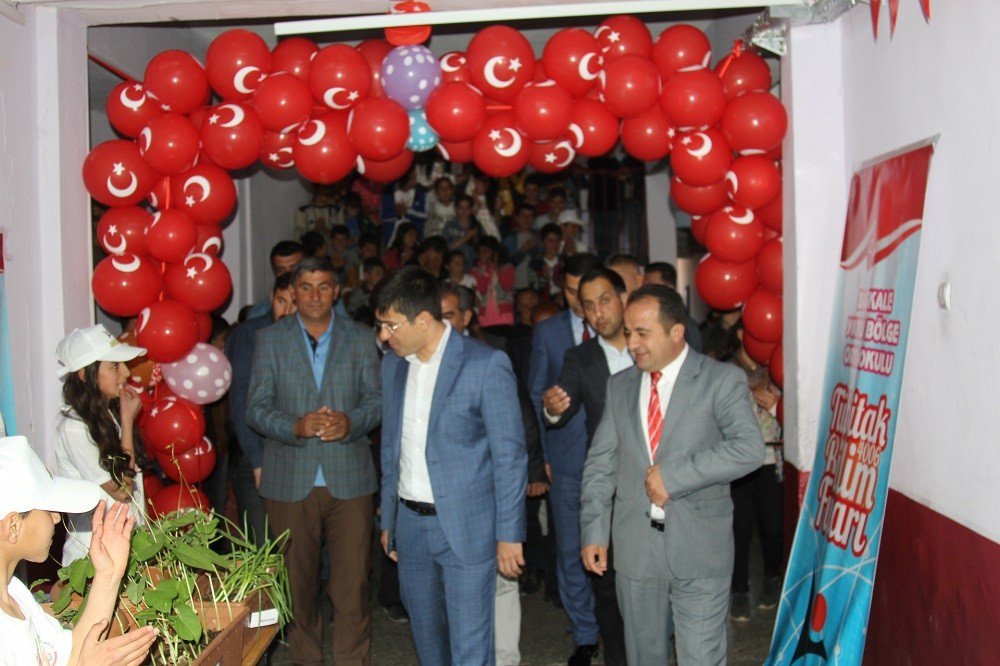 Başkale’de Bilim Fuarı