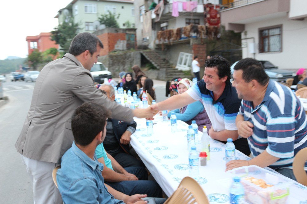 Başkan Cüneyt Yemenici Ramazan Ayını Kutladı