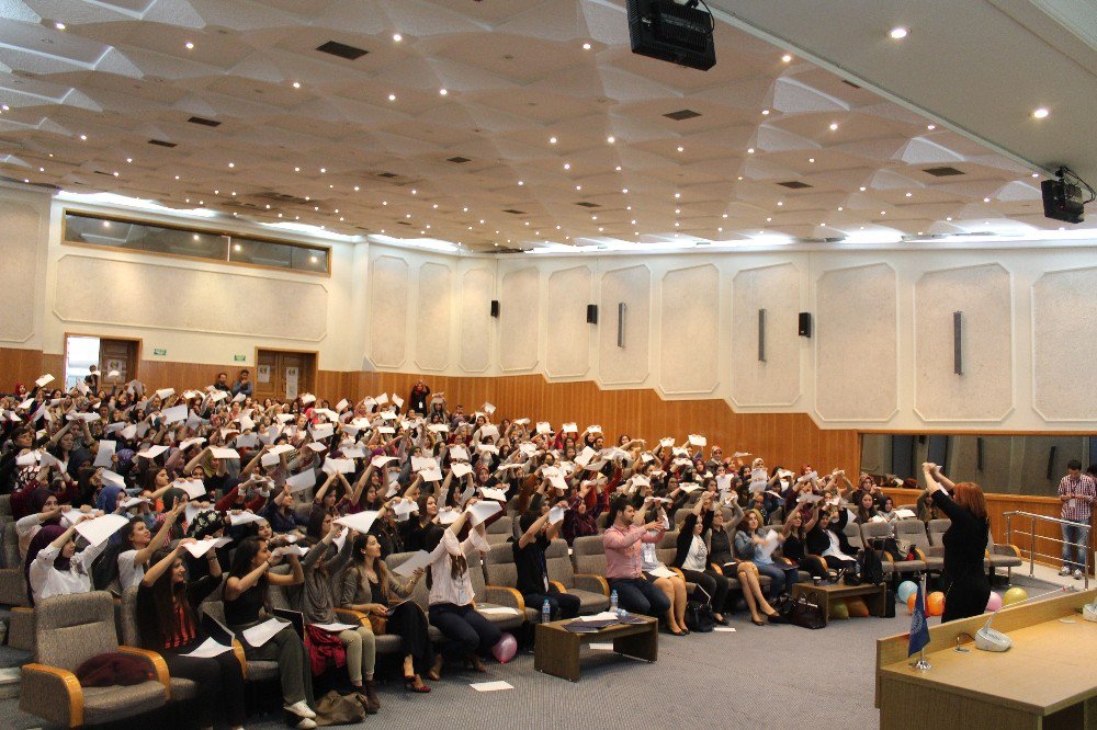 ’Çocuk İzinden Gidenler’ Paneli Ankara’da Gerçekleşti