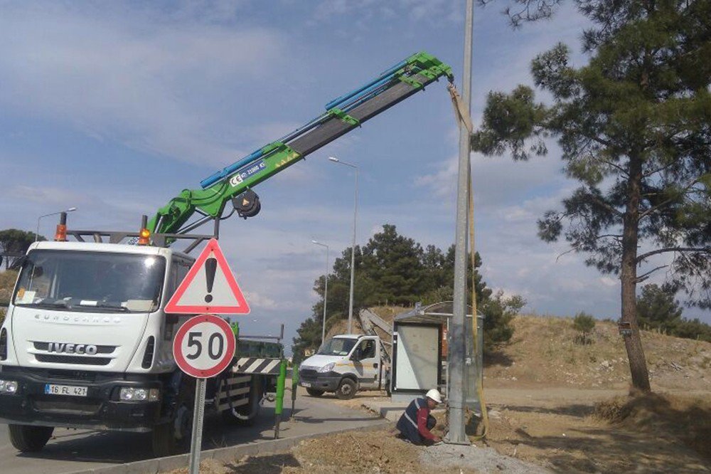 Burhaniye’de Sokaklar Işıl Işıl Olacak