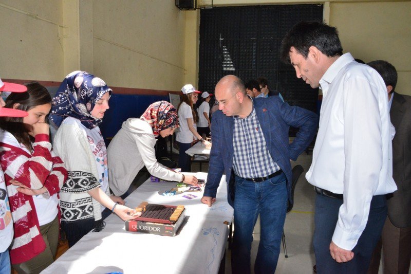 Belediye Başkanı Saraoğlu Tubitak Bilim Fuarına Katıldı