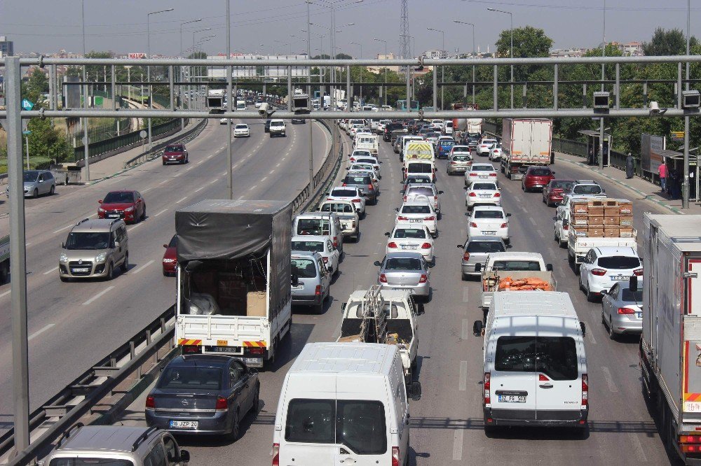 Bursa’ya 1250 Kamera İle Akıllı Trafik Ve Sinyalizasyon Dönemi Geliyor