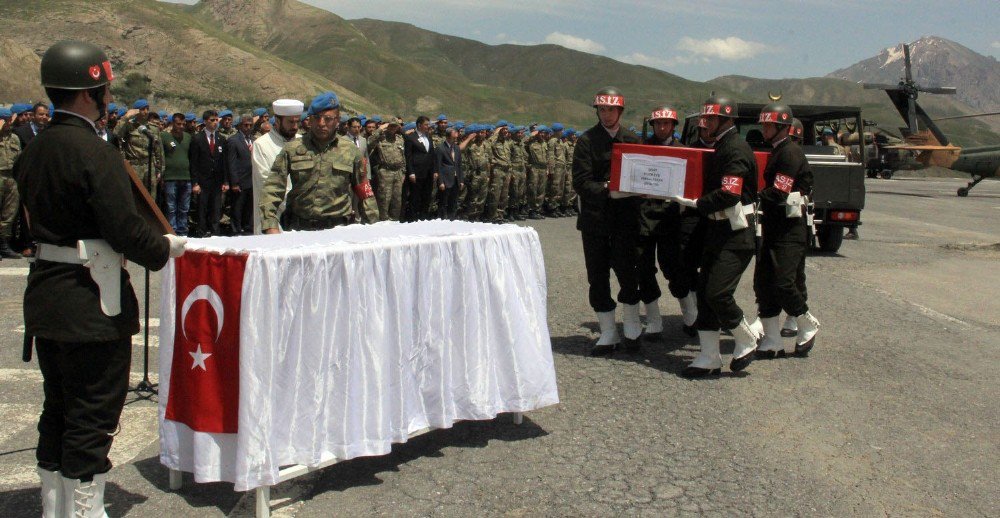 Şehit Uzman Çavuşa Uğurlama Töreni