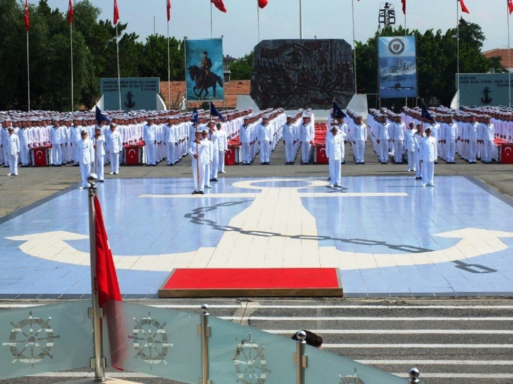 Hatay’da 4 Bin Deniz Er Yemin Ederek Usta Asker Oldu