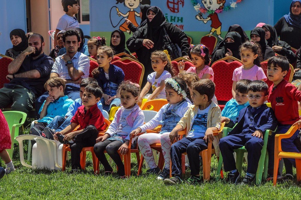 İhh’nın Kilis’teki Anaokulu İlk Mezunlarını Verdi