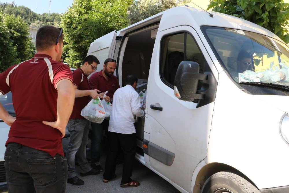 Her Gün 150 Yuvaya Sıcak Yemek