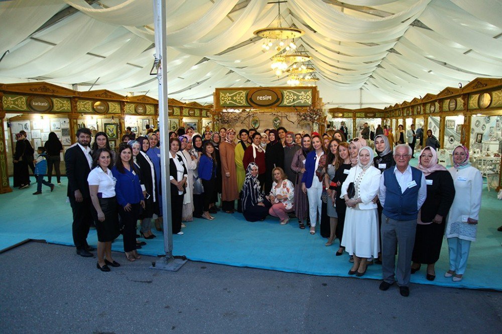 Samek’in Yılsonu Sergisi Açıldı