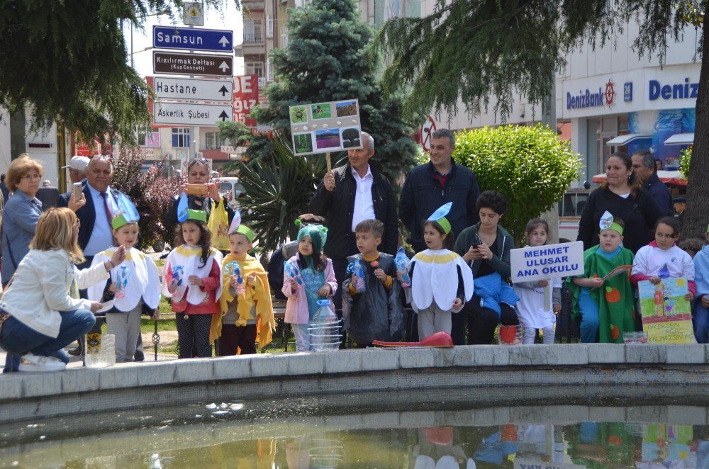 Öğrencilerden “Temiz Su İstiyoruz” Etkinliği