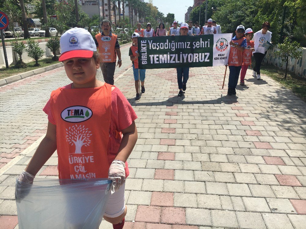 Kozan’da Tema Gönüllülerine İletişim Semineri Ve Çevre Yürüyüşü