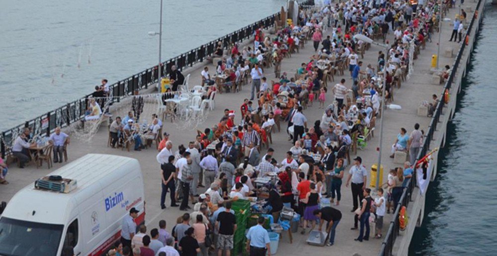 İskenderun’da Ramazan Boyunca İskelede İftar Sofrası Kurulacak