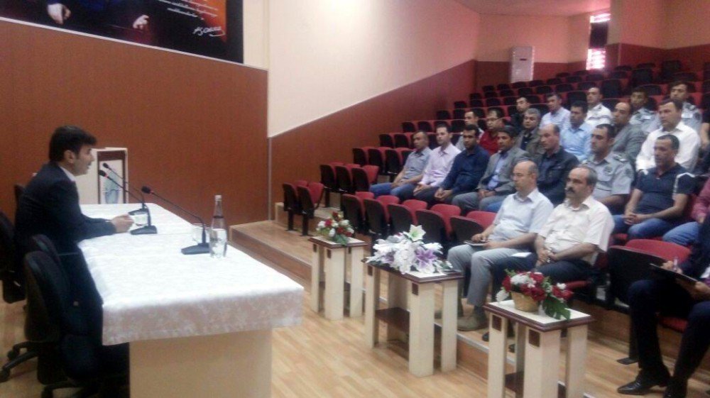 Rektör Karacoşkun Üniversitede Güvenlik Toplantısı Yaptı