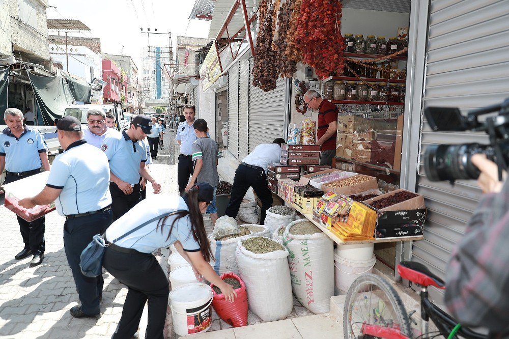 Seyhan Zabıtası Kaldırım İşgalinin Önüne Geçti