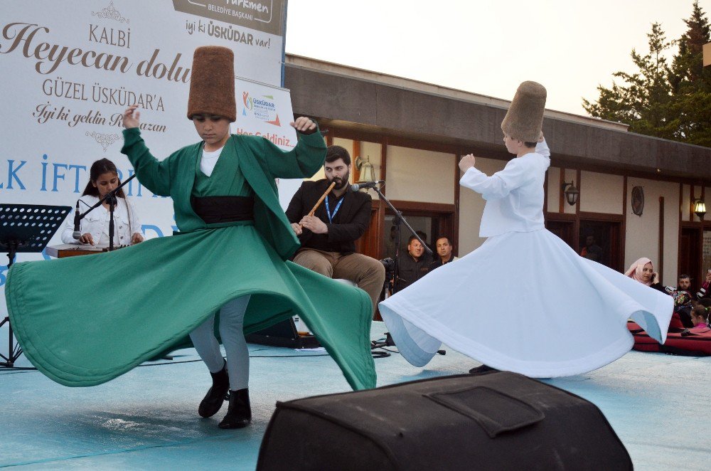 Üsküdarlılar İlk Orucu Birlikte Açtı