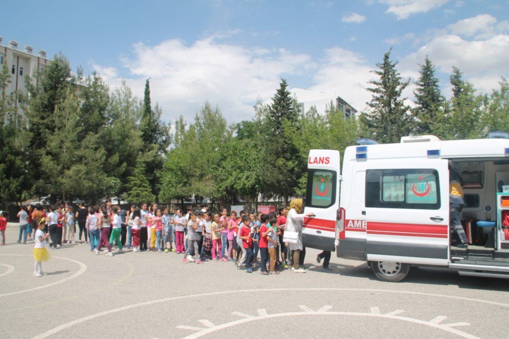 Adıyaman’da ‘Yaşama Yol Ver’ Projesi Devam Ediyor