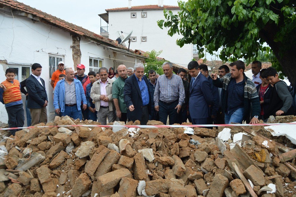 Vali Güvençer’den Depremzedelere Ziyaret