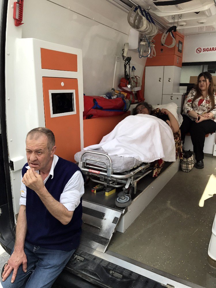 ’Ambulansta’ Boşandılar