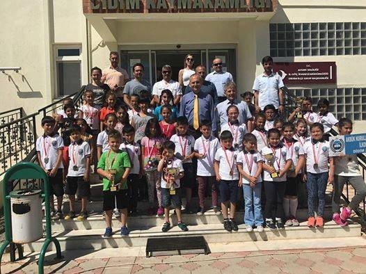 Didim’de Madalya Kazanan Minik Jimnastikçiler Mutluluklarını İlçe Protokolüyle Paylaştı