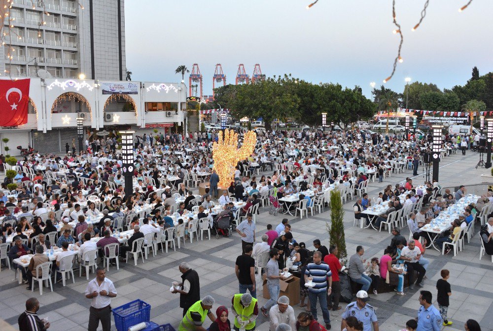 Mersin’de Ramazan Etkinlikleri Sürüyor