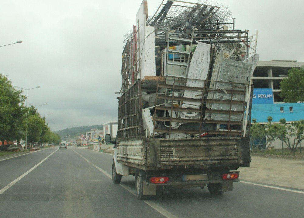 Samsun Trafiğinde Tehlikeli Yolculuk