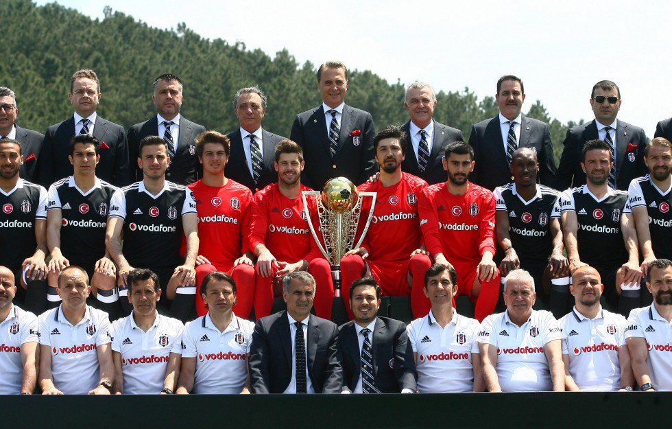 Şampiyon Beşiktaş, Poster Çekimi Yaptı