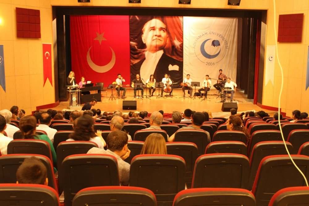 Kimsesiz Çocuklar Yararına Konser Düzenlendi