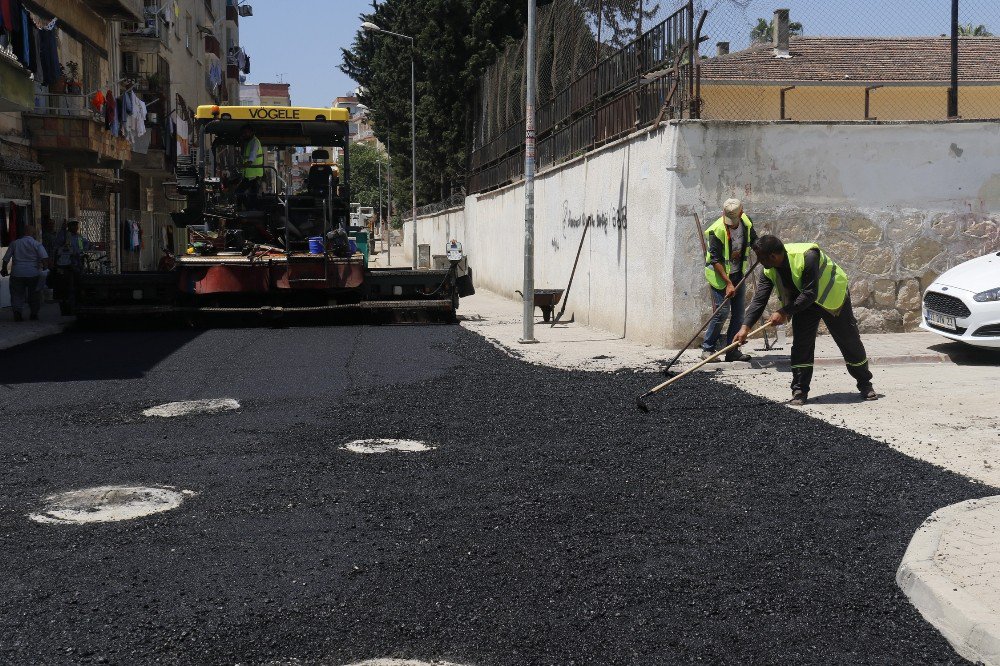 Akdeniz’de Asfalt Çalışmaları Aralıksız Sürüyor