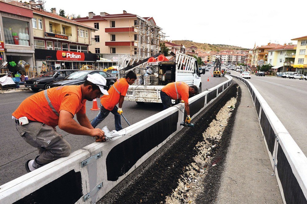 "Ankara Bariyerleri" Hayat Kurtarıyor