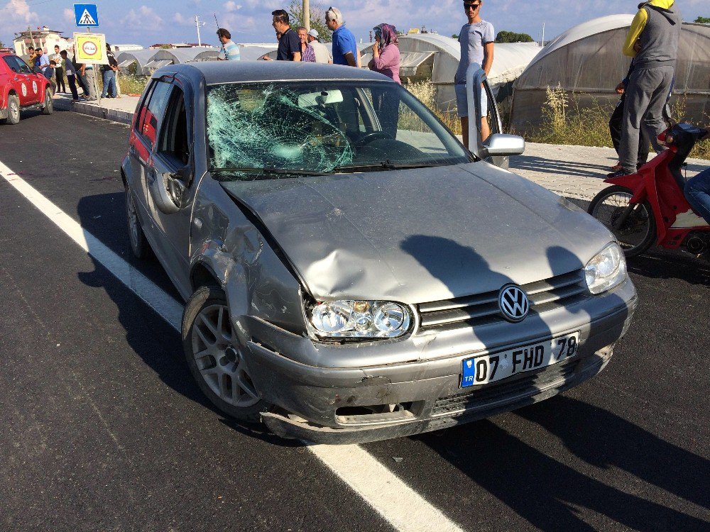 Antalya’da Trafik Kazası: 2 Yaralı