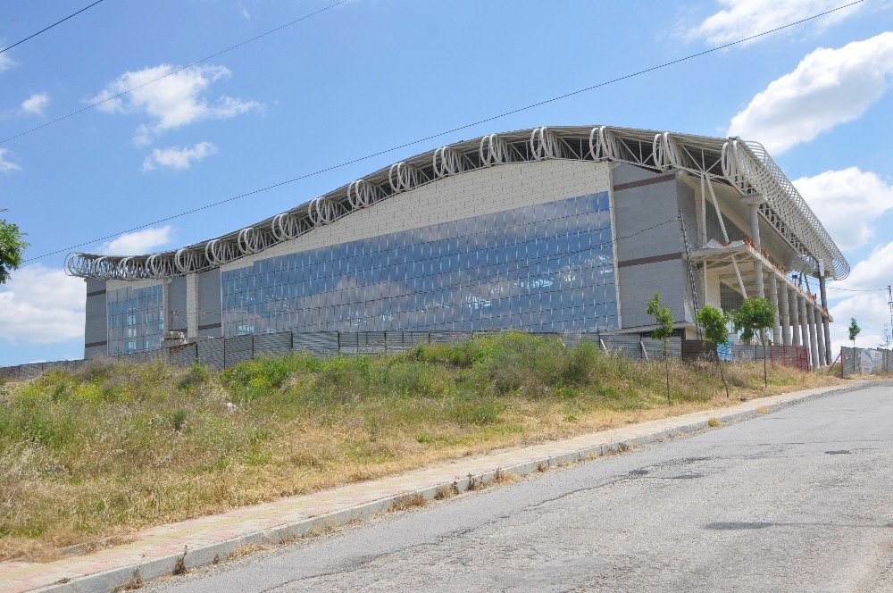 Edirne’ye Devasa Olimpik Yüzme Havuzu