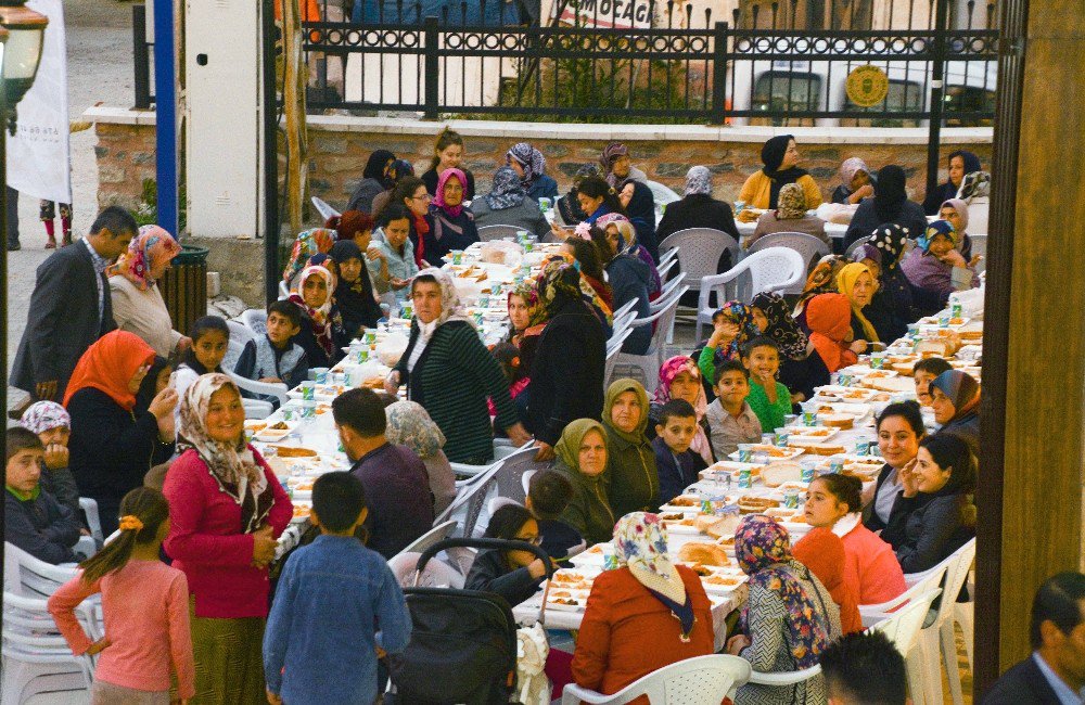 Karacabey’de İstanbul’un Fethi Çeşitli Etkinliklerle Kutlandı