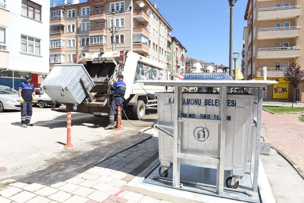 Kastamonu’da Çöp Konteynırları Yer Altına Alınıyor