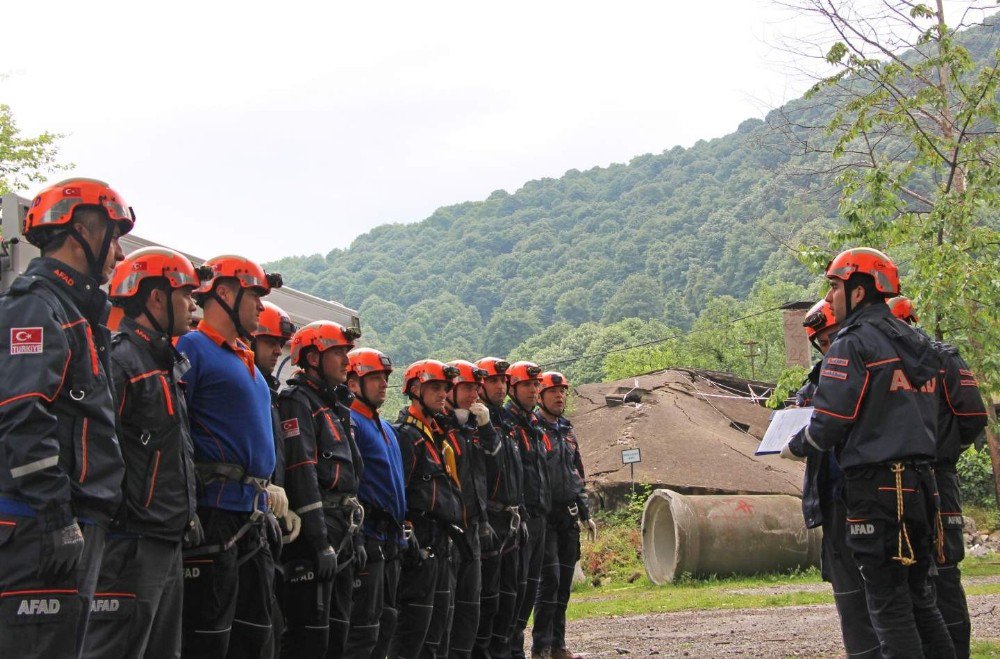 Afad Ekipleri İnsarag Kapsamında Eğitim Ve Tatbikatlara Devam Ediyor