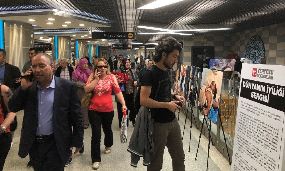 ’Dünyanın İyiliği’ Fotoğraf Sergisi Açıldı