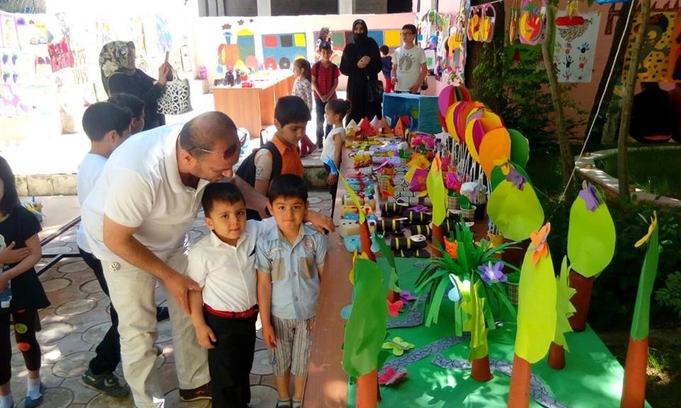 Minik Öğrencilerin Yılsonu Sergisi Yoğun İlgi Gördü