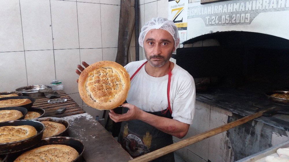 Ramazan Ayı Fırıncıların Yüzünü Güldürdü