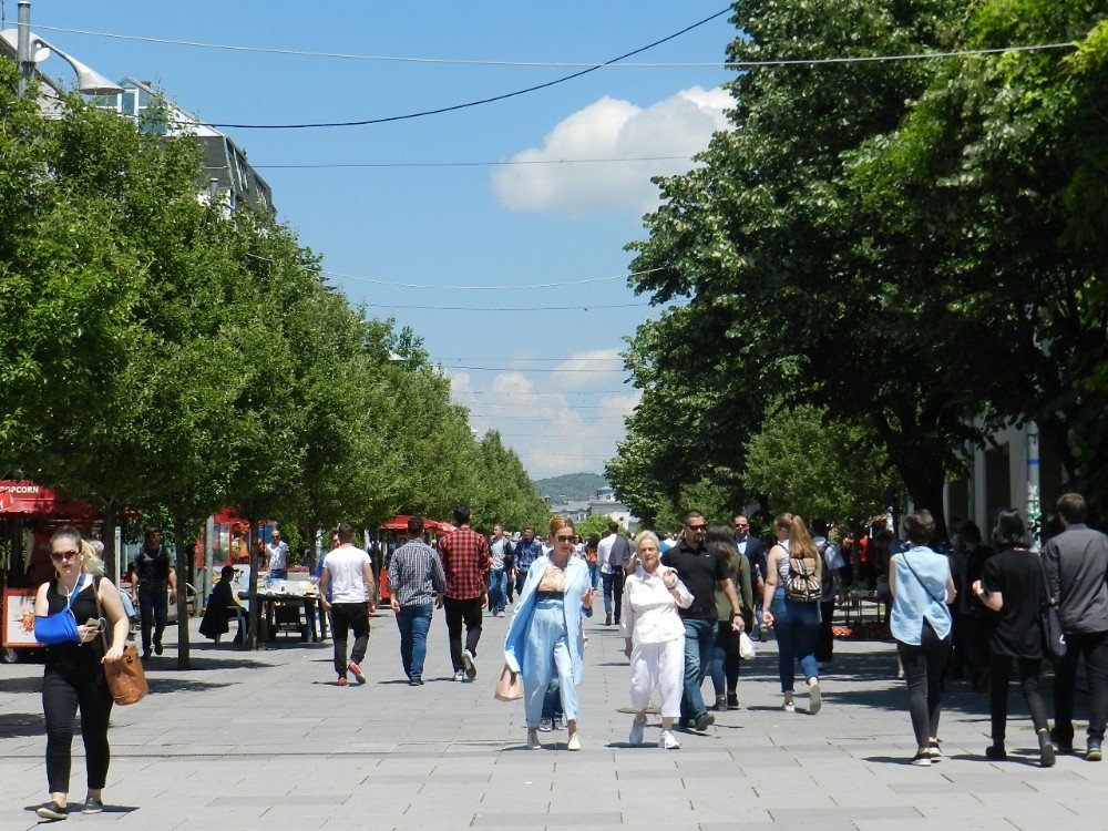 Kosova’da Seçim Kampanyası