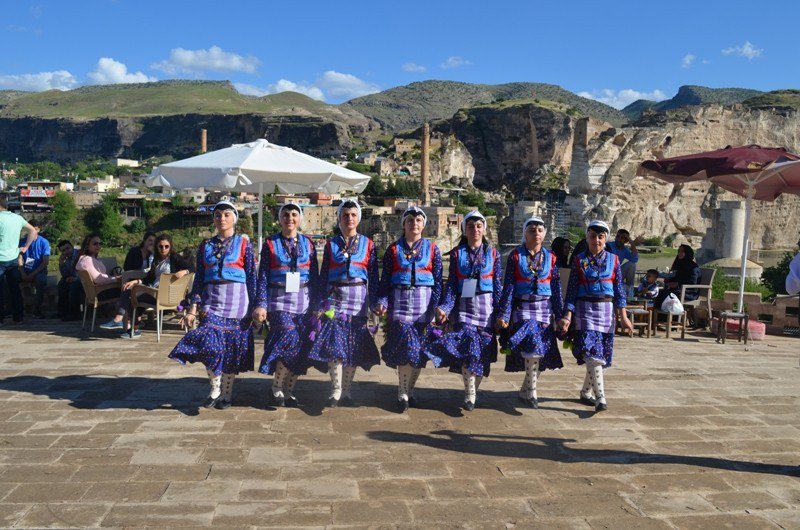 Mardin-trabzon Kardeşlik Projesi Ekibi Hasankeyf’e Geldi