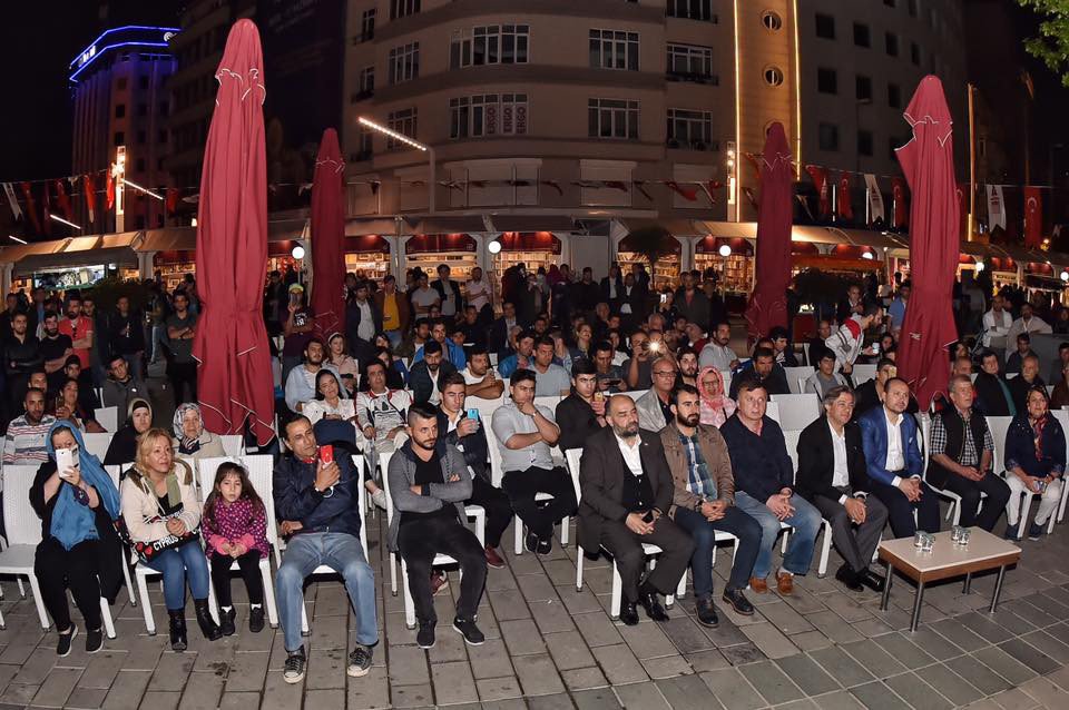 Beyoğlu’nda Sokaklar İftar Sofraları İle Şenleniyor