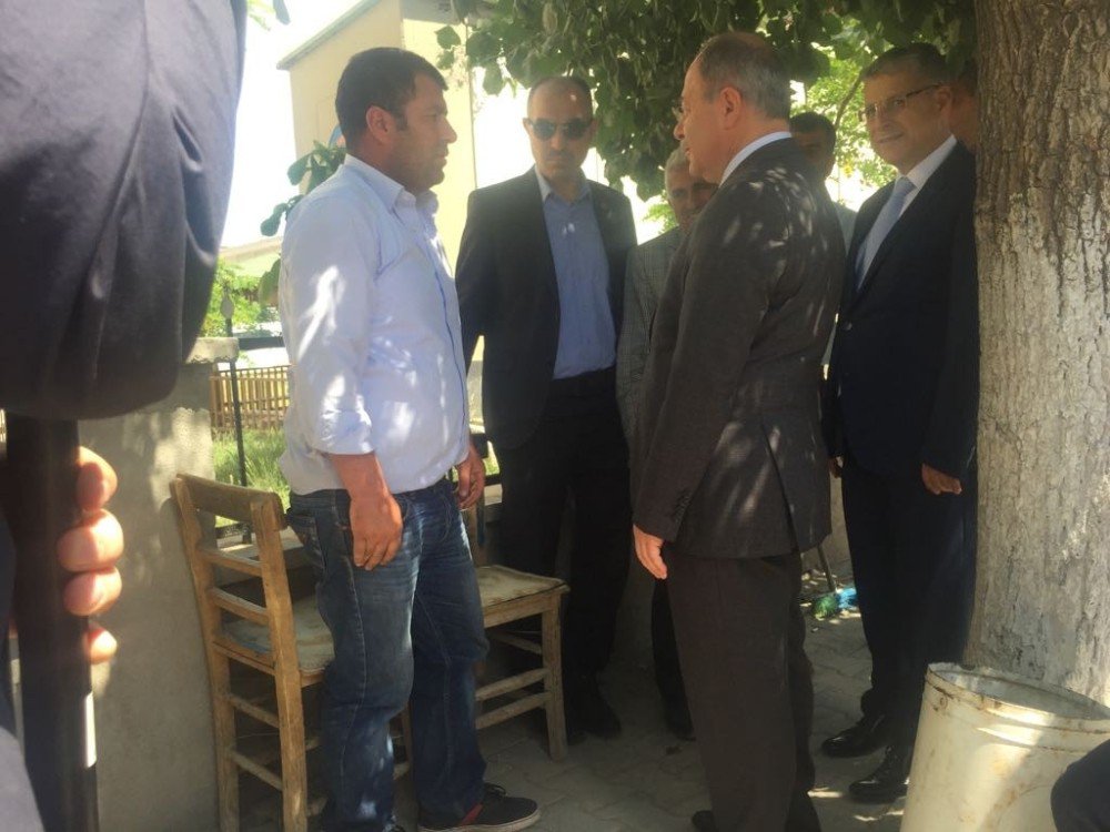 Sağlık Bakanı Recep Akdağ, Tuzluca’da Esnaf Ziyaretinde Bulundu