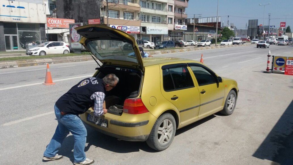 Sakarya’da Polis Ekipleri Ramazan’da Da Uygulamalarına Devam Ediyor