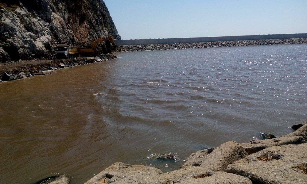 Gazipaşa Yat Limanı Mendireği Tamamlandı