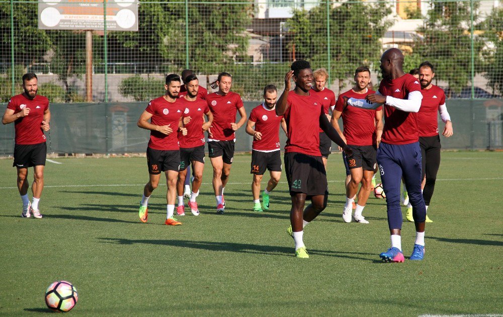 Emre Akbaba: "Çok Çalıştım Ve Başardım"