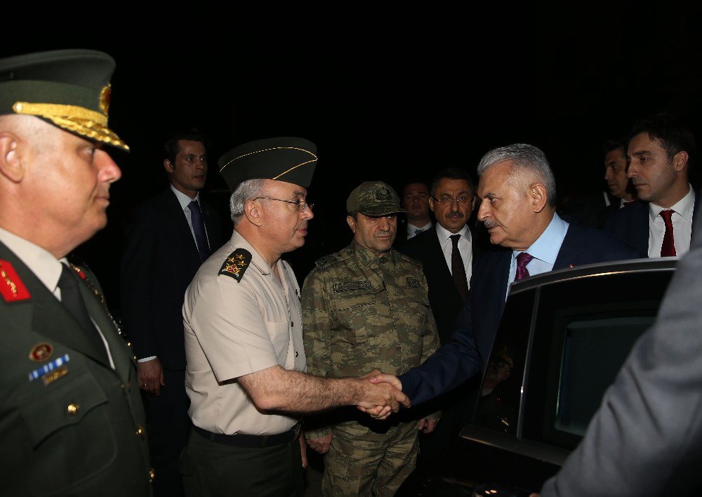 Başbakan Yıldırım’dan, Şehit Tümgeneral Aydın’ın Ailesine Taziye Ziyareti