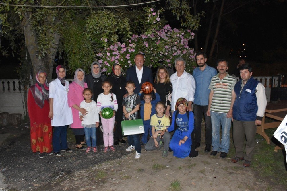 Başkan Keleş, Karakaya Ailesinin Sofrasına Konuk Oldu