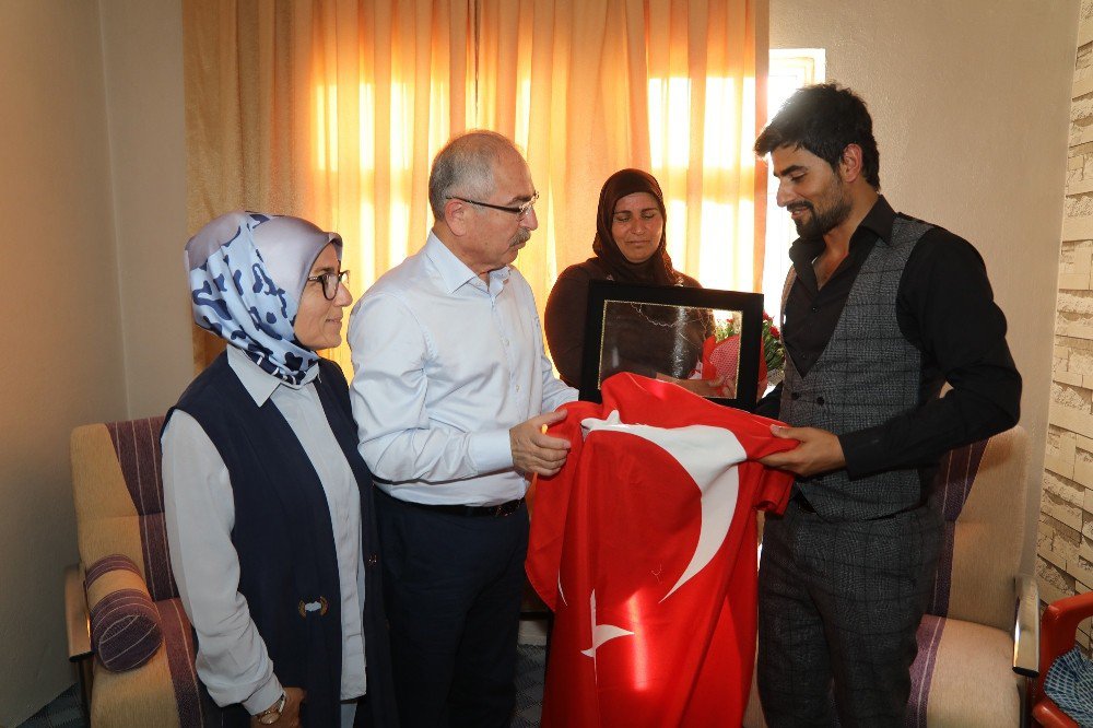 Mardin’de Şehit Ve Gazi Yakınları İçin Özel Şube